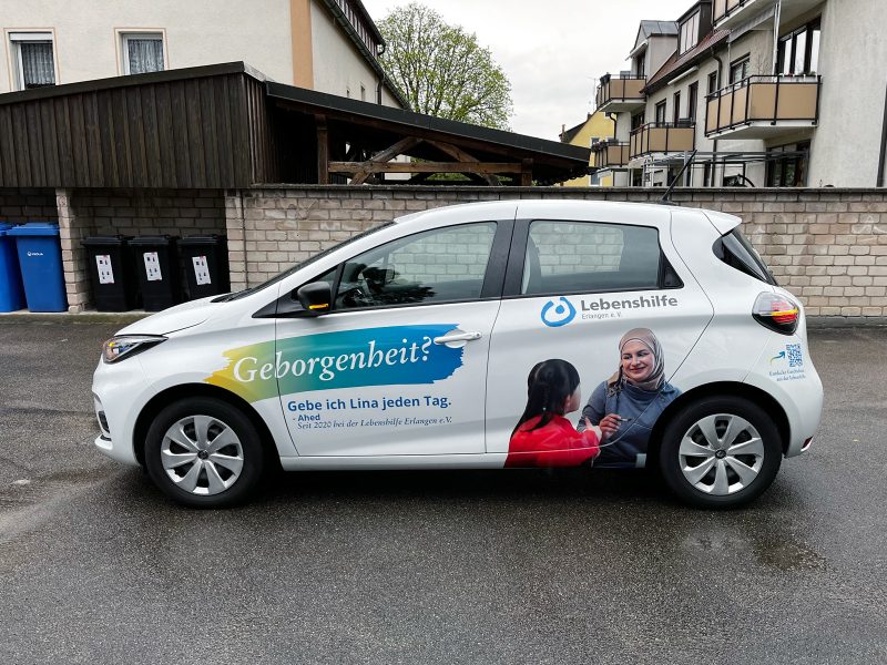 Renault ZOE mit Digitaldruckfolien Fahrerseite