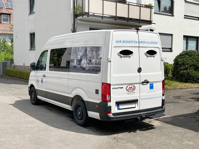 VW Crafter mit Digital-, wie auch Plotfolie foliert