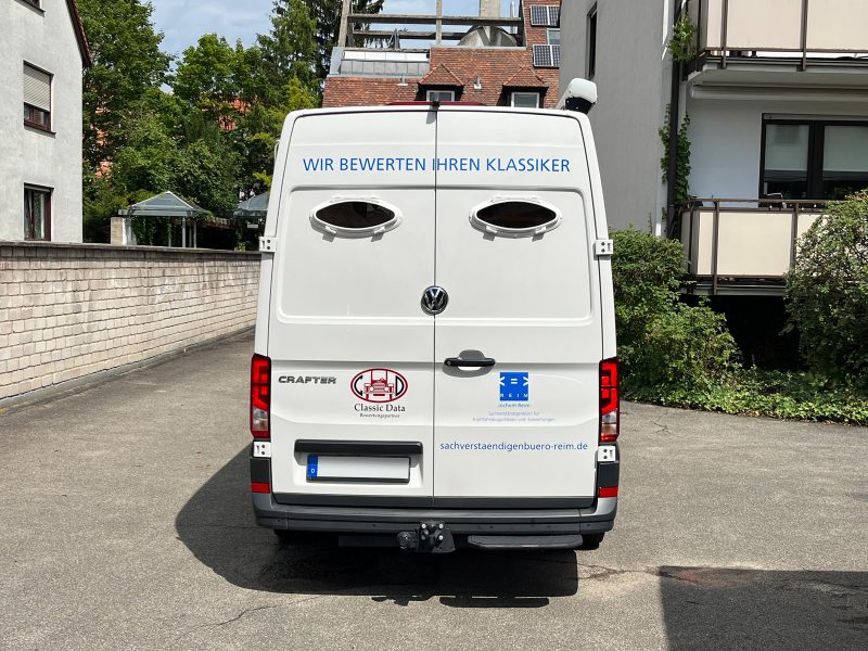 VW Crafter mit Digital-, wie auch Plotfolie foliert