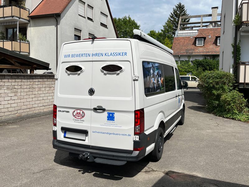 VW Crafter mit Digital-, wie auch Plotfolie foliert