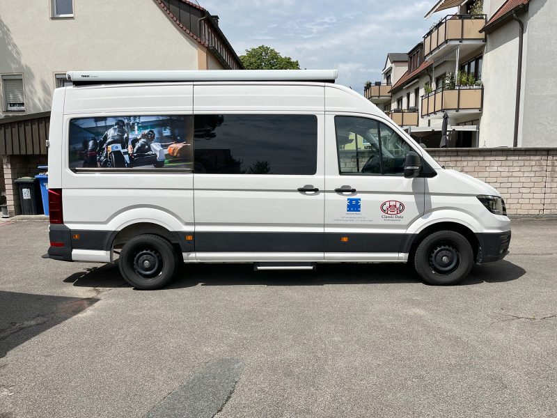 VW Crafter mit Digital-, wie auch Plotfolie foliert