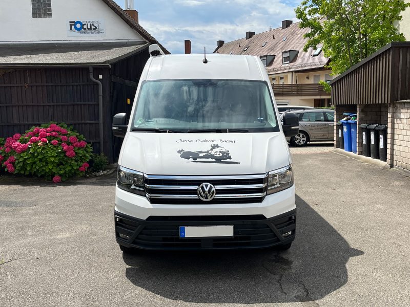 VW Crafter mit Digital-, wie auch Plotfolie foliert